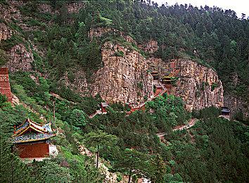 《游离于世界之海》明年2月登陆PS和Xbox主机